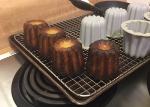 Canele color